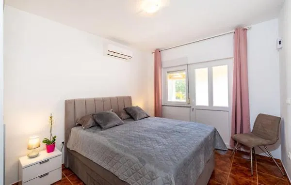 Ferienhaus Villa Kuca Za Odmor Marija Policnik